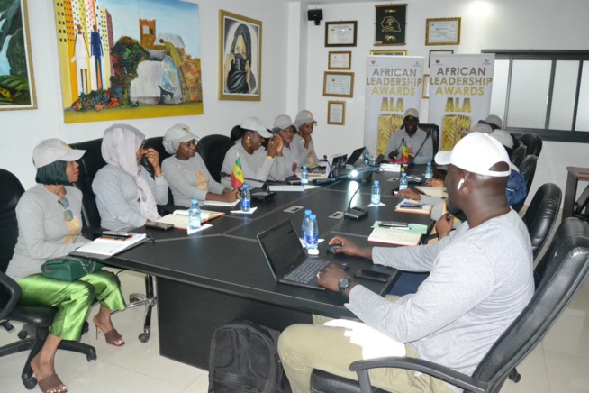 En images réunion de coordination des ALA African Leadership Awards ce 05 Novembre au Marriot Time Square de New York avec le MEDS. En images réunion de coordination des ALA African Leadership Awards ce 05 Novembre au Marriot Time Square de New York avec le MEDS.