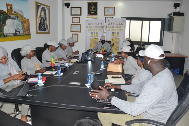 En images réunion de coordination des ALA African Leadership Awards ce 05 Novembre au Marriot Time Square de New York avec le MEDS. En images réunion de coordination des ALA African Leadership Awards ce 05 Novembre au Marriot Time Square de New York avec le MEDS.