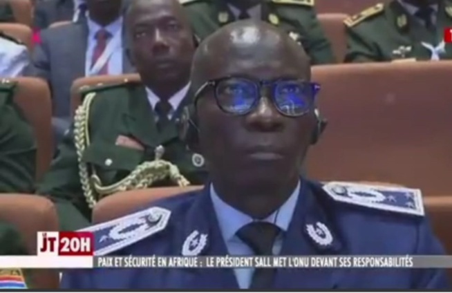 Le général Moussa Fall au Forum international de Dakar : Un démenti en présentiel qui vaut plus que mille mots ! Le général Moussa Fall au Forum international de Dakar : Un démenti en présentiel qui vaut plus que mille mots !