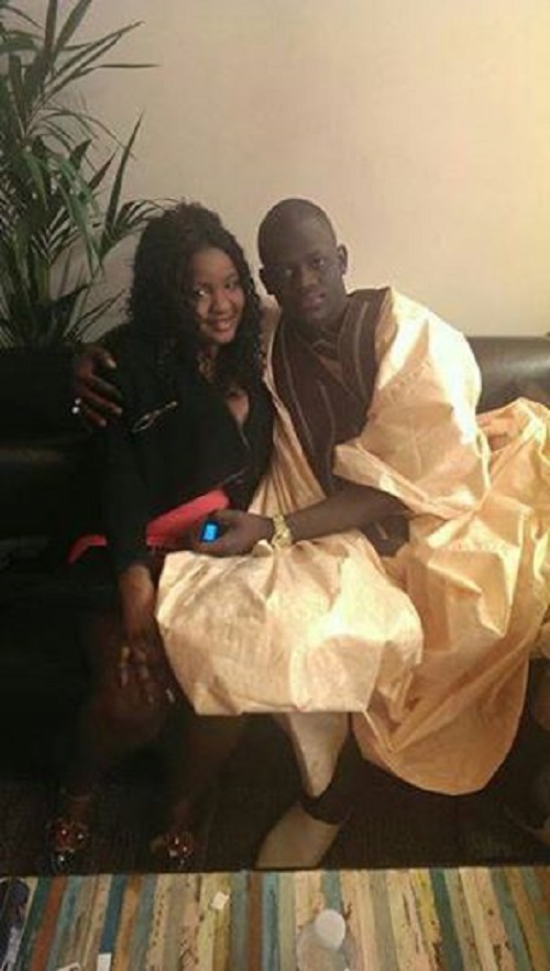 Le chanteur Omaro trés amoureux de sa fiancée Adjaratou Maguichon.