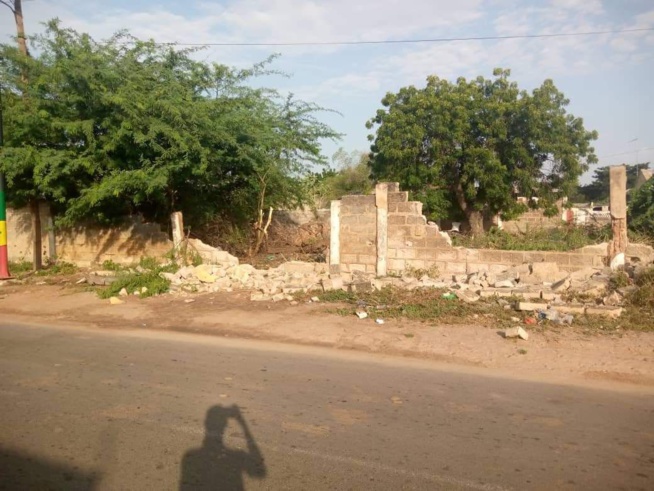 Litige foncier à Gossas entre le photographe Gomis et le riche Commerçant Ibrahima Diop. Litige foncier à Gossas entre le photographe Gomis et le riche Commerçant Ibrahima Diop.