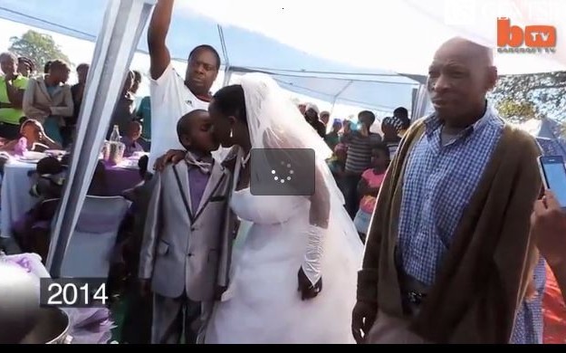  Afrique du Sud : Un petit garçon de 9 ans épouse une mémée âgée de 62 ans