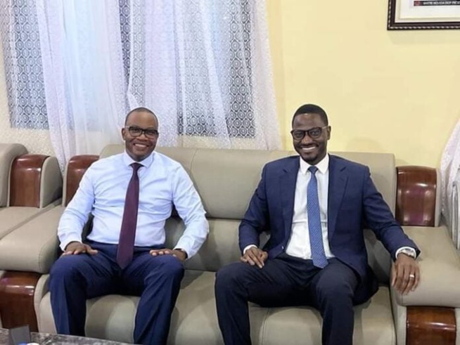 Dakar Dem Dikk: Le nouveau DG, Ousmane Sylla rend visite à Me Moussa Diop Dakar Dem Dikk: Le nouveau DG, Ousmane Sylla rend visite à Me Moussa Diop