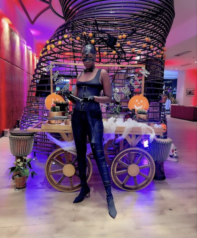 Les photos torrides de l’actrice Salma secoue la toile ”wow li eup na” Les photos torrides de l’actrice Salma secoue la toile ”wow li eup na”