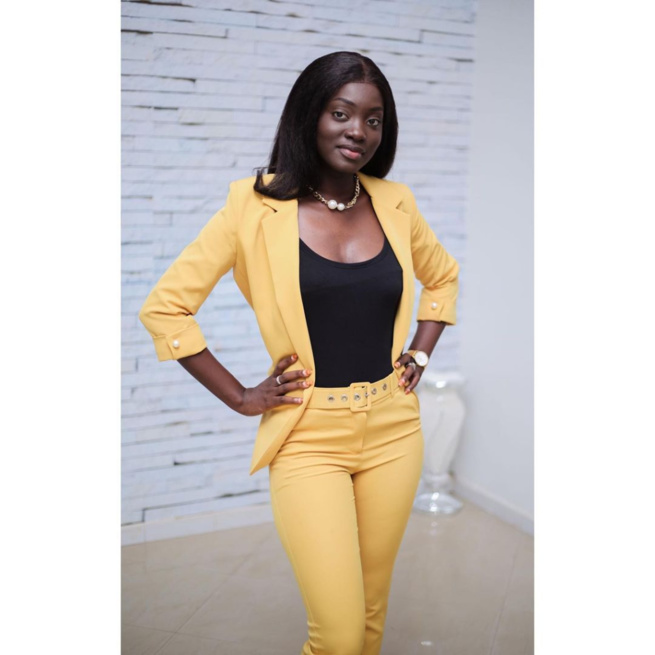 Chic et classe, Ndeye Marie fait des ravages sur la toile. Appréciez sa belle tenue Chic et classe, Ndeye Marie fait des ravages sur la toile. Appréciez sa belle tenue