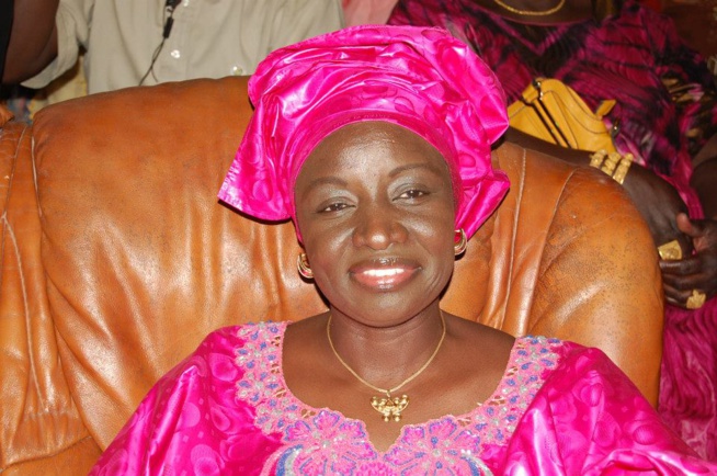 Accusée de détournement de fonds, Mimi Touré dit attendre de pied ferme « les petits comploteurs à la petite semaine » Accusée de détournement de fonds, Mimi Touré dit attendre de pied ferme « les petits comploteurs à la petite semaine »