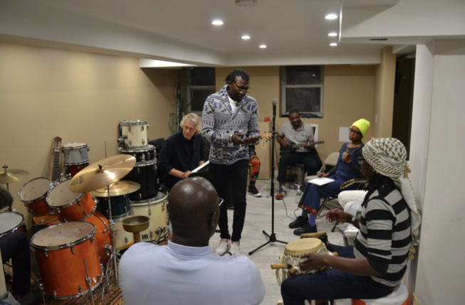 Direct répétition de Carlou D et Alioune Guisse pour le gala des African Leadership Awards au Marriot Marquis de New York Time Square. Direct répétition de Carlou D et Alioune Guisse pour le gala des African Leadership Awards au Marriot Marquis de New York Time Square.