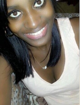 Aicha Ballago Seck, la charmante petite soeur de Waly Seck Aicha Ballago Seck, la charmante petite soeur de Waly Seck