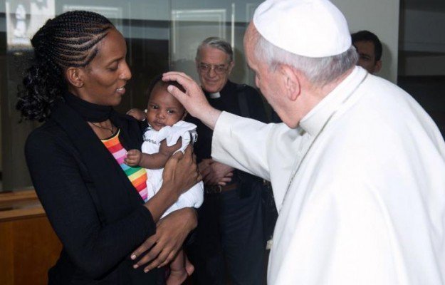 La soudanaise convertie au christianisme reçue par la Pape