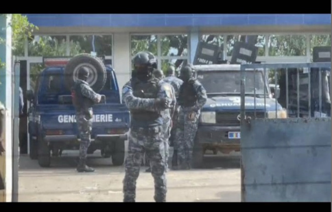 Mbour : Les cinq gardes du corps de Ousmane Sonko encore entendus, ce dernier annoncé toujours à leurs côtés Mbour : Les cinq gardes du corps de Ousmane Sonko encore entendus, ce dernier annoncé toujours à leurs côtés