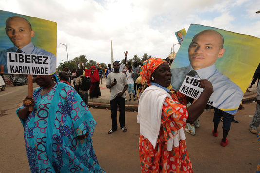 Le mouvement Horizon 2017 promet de passer la nuit au tribunal la veille du procès de Karim Wade