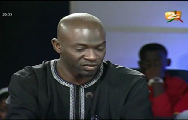 Mamadou Sy Tounkara à Marième Faye Sall: « Tenez-vous éloignée des affaires de notre Etat » Mamadou Sy Tounkara à Marième Faye Sall: « Tenez-vous éloignée des affaires de notre Etat »