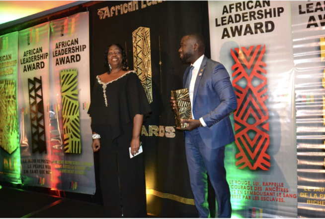En images la remises de distinction aux lauréats de la 5e éditions des African Leadership Awards au Marriot Marquis de New York avec le groupe Promo Consulting et le MEDS. En images la remises de distinction aux lauréats de la 5e éditions des African Leadership Awards au Marriot Marquis de New York avec le groupe Promo Consulting et le MEDS.