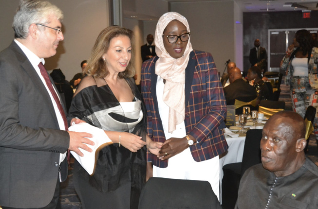 En images du gala des African Leadership Awards avec le groupe Promo Consulting et le MEDS du Pdt Mbagnick Diop au Marriot Marquis Time Square de New York. En images du gala des African Leadership Awards avec le groupe Promo Consulting et le MEDS du Pdt Mbagnick Diop au Marriot Marquis Time Square de New York.