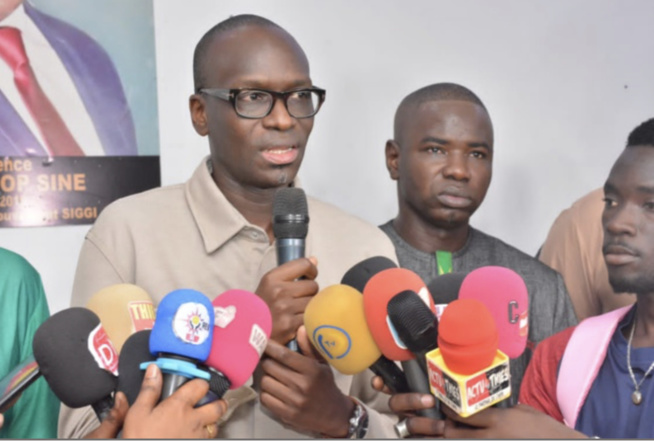 Thies : Le DG de l’AIBD, Abdoulaye Dièye, équipe les 94 ASC de la Commune Thies : Le DG de l’AIBD, Abdoulaye Dièye, équipe les 94 ASC de la Commune