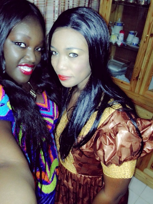 Fanta Ndiaye, la nouvelle bombe de la jet-sett en mode korité avec un maquillage de trop! Fanta Ndiaye, la nouvelle bombe de la jet-sett en mode korité avec un maquillage de trop!