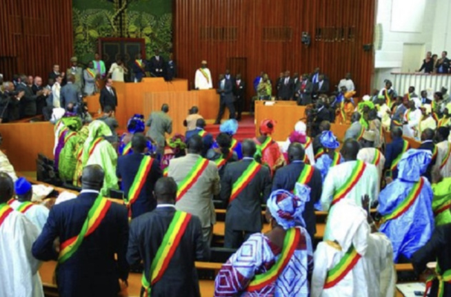 Affaire Sweet Beauté : l’acte posé par Pastef pour la déclassification du rapport de la gendarmerie Affaire Sweet Beauté : l’acte posé par Pastef pour la déclassification du rapport de la gendarmerie