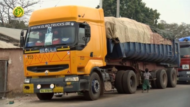 Bignona : Un camion rempli de béton tue deux fillettes de 4 et 5 ans Bignona : Un camion rempli de béton tue deux fillettes de 4 et 5 ans