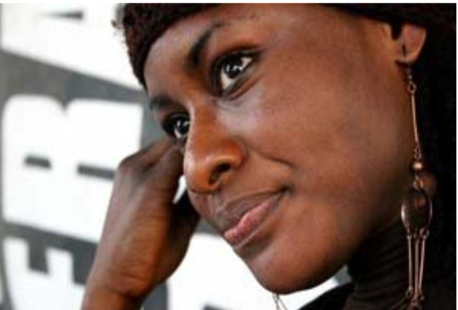 Emprisonnement de Pape Alé : L’artiste Ma Sané fusille Macky et son régime Emprisonnement de Pape Alé : L’artiste Ma Sané fusille Macky et son régime