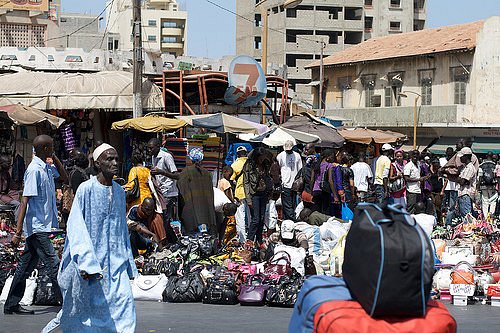 Lunettes friperie à Sandaga : des «WERROU-MYOPE» à…500 CFA Lunettes friperie à Sandaga : des «WERROU-MYOPE» à…500 CFA