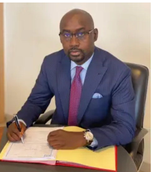 Crise dans le secteur de la santé: Le ministre Gallo Bâ répond à Sidiya Ndiaye et Cie Crise dans le secteur de la santé: Le ministre Gallo Bâ répond à Sidiya Ndiaye et Cie