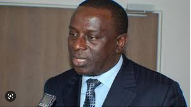 Affaire Pape Alé Niang: Le député Cheikh Tidiane Gadio négocie une clémence Affaire Pape Alé Niang: Le député Cheikh Tidiane Gadio négocie une clémence