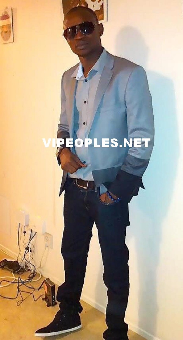 Singateh le chanteur Gambien prépare son nouveau album international Singateh le chanteur Gambien prépare son nouveau album international