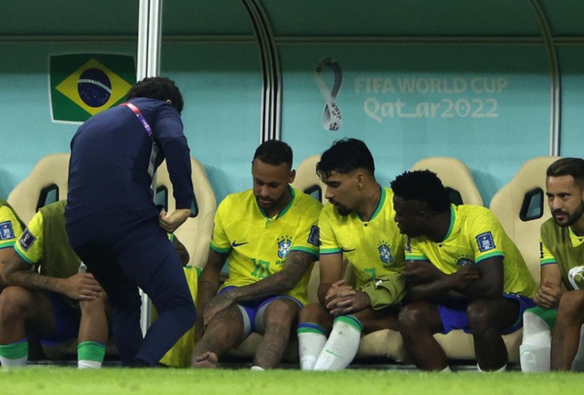 CM2022 / Blessure de Neymar: Le Brésil suspendu à sa cheville enflée CM2022 / Blessure de Neymar: Le Brésil suspendu à sa cheville enflée