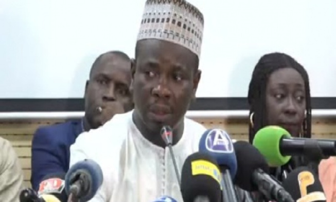 Birame Soulèye Diop et le cumul de mandats : Lynché dans les réseaux sociaux, la zone Thiès-nord lui apporte son soutien Birame Soulèye Diop et le cumul de mandats : Lynché dans les réseaux sociaux, la zone Thiès-nord lui apporte son soutien