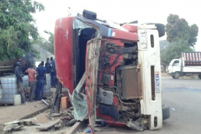 Ziguinchor : Plus de 800 accidents de la circulation, 22 morts et plus de 1200 blessés enregistrés en 2021 Ziguinchor : Plus de 800 accidents de la circulation, 22 morts et plus de 1200 blessés enregistrés en 2021