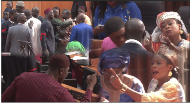 URGENT – BAGARRE À L’ASSEMBLÉE : ENCORE DES DÉPUTÉS SE DÉCHAINENT ET SE JETTENT DES CHAISES ! (VIDÉO)
