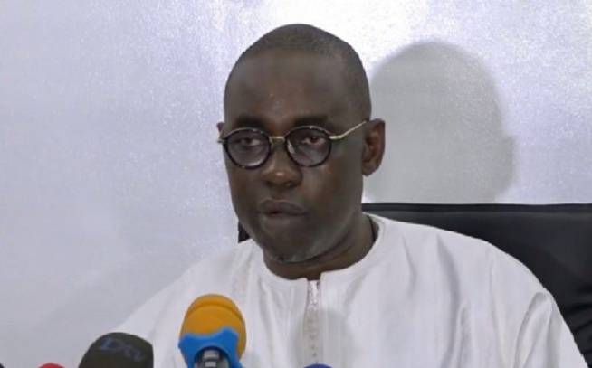 Samuel Sarr très en colère contre le député Mamadou Niang : « C’est intolérable et inacceptable ! » Samuel Sarr très en colère contre le député Mamadou Niang : « C’est intolérable et inacceptable ! »