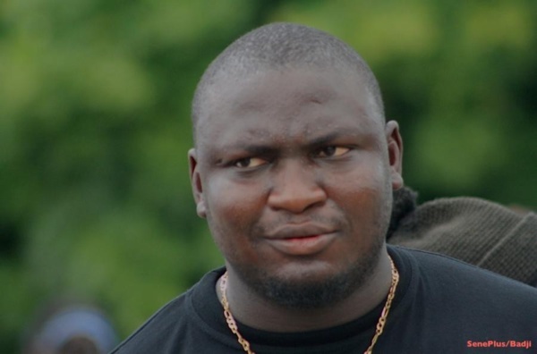 Rapport 2012 de la Cour des comptes : 5,05 millions FCfa du Coud pour Toussaint Manga, des agents du Commissariat central et celui du Point E "gérés" Rapport 2012 de la Cour des comptes : 5,05 millions FCfa du Coud pour Toussaint Manga, des agents du Commissariat central et celui du Point E "gérés"