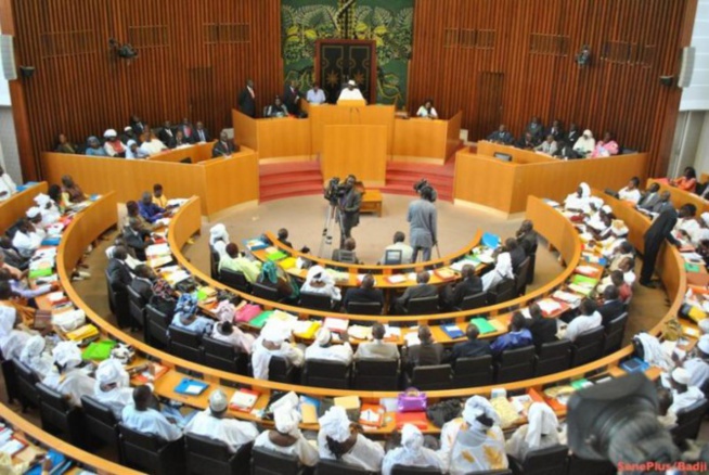 Marins sénégalais licenciés par RMO ST : La directrice Sabina Guerrero et Le DG de l’ANAM au banc des accusés à l’Assemblée nationale