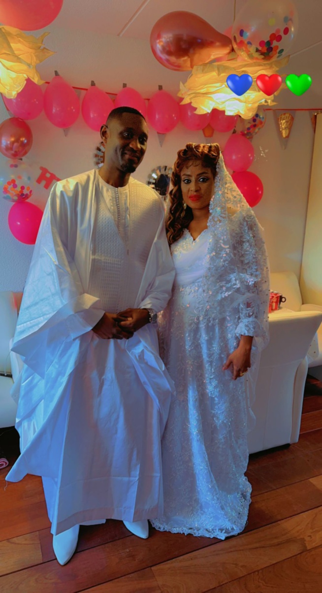 Les images du baptême de la Sénégalaise Fify Ba en Hollande. Les images du baptême de la Sénégalaise Fify Ba en Hollande.