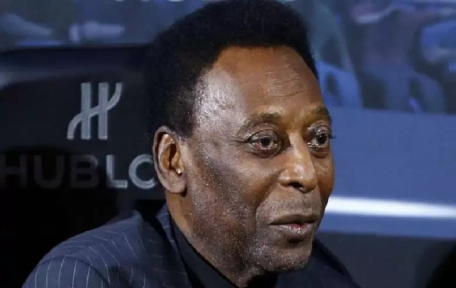 Football-Hospitalisé pour une infection respiratoire : Le roi Pelé rassure Football-Hospitalisé pour une infection respiratoire : Le roi Pelé rassure