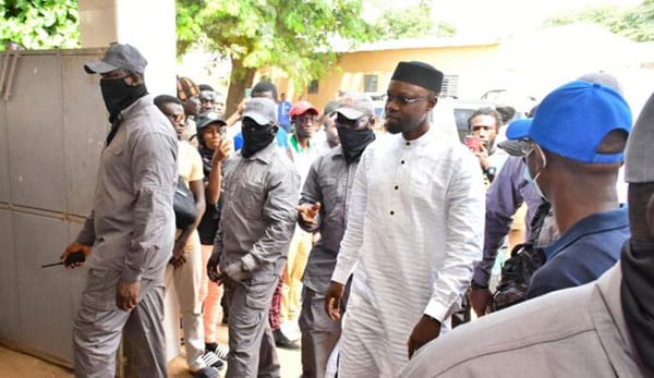Après sa confrontation avec Adji Sarr: Ousmane Sonko parle d’un massacre à la place d’une confrontation Après sa confrontation avec Adji Sarr: Ousmane Sonko parle d’un massacre à la place d’une confrontation