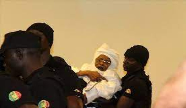 Reed Brody: «C’est grâce à la ténacité des victimes que le procès d'Hissène Habré a pu se tenir au Sénégal» Reed Brody: «C’est grâce à la ténacité des victimes que le procès d'Hissène Habré a pu se tenir au Sénégal»