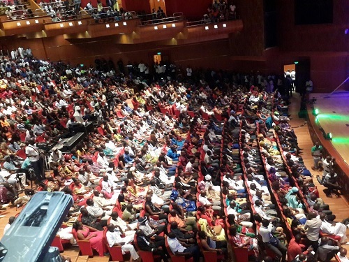 Images: Retour de Omar Pen au grand théâtre