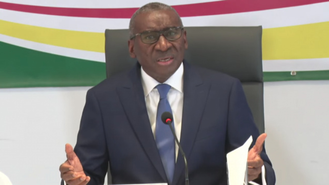 Ministère des Forces Armées: L'opposition s'abstient, le budget arrêté à plus de 272 milliards F CFA Ministère des Forces Armées: L'opposition s'abstient, le budget arrêté à plus de 272 milliards F CFA