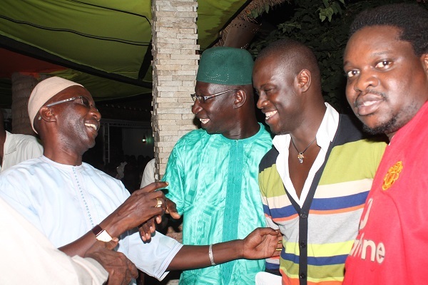 Images: Pape Diouf enflamme le just 4 u tous les vendredi Images: Pape Diouf enflamme le just 4 u tous les vendredi
