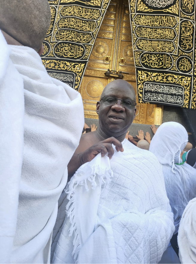 OUMRAH du président Mbagnick Diop du MEDS a la Mecque en images. OUMRAH du président Mbagnick Diop du MEDS a la Mecque en images.