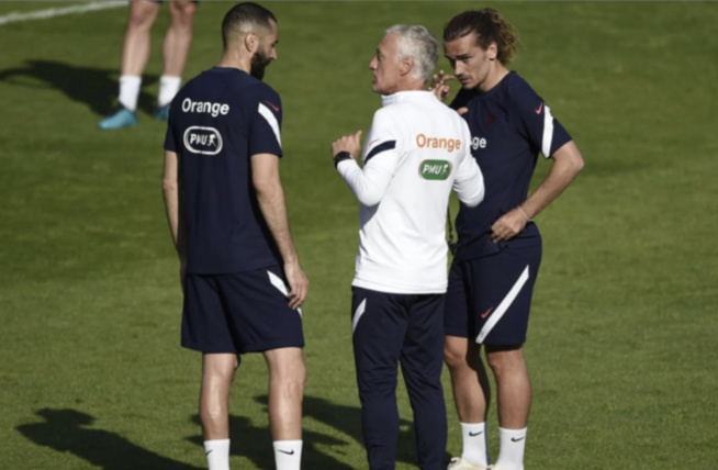 Coup de tonnerre: Hugo Lloris et Griezmann ne voulaient pas de Benzema en EDF Coup de tonnerre: Hugo Lloris et Griezmann ne voulaient pas de Benzema en EDF
