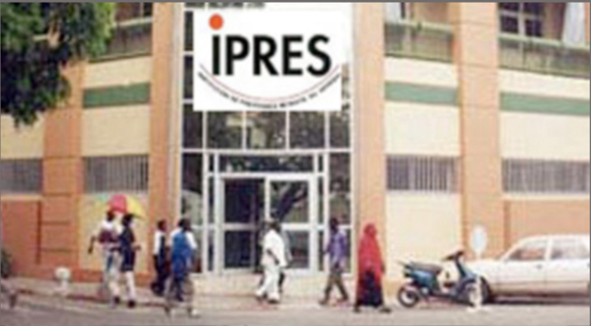 La Piscine olympique comme camp de pointage annuel de paiement des allocations : L’IPRES plonge les retraités dans un calvaire La Piscine olympique comme camp de pointage annuel de paiement des allocations : L’IPRES plonge les retraités dans un calvaire