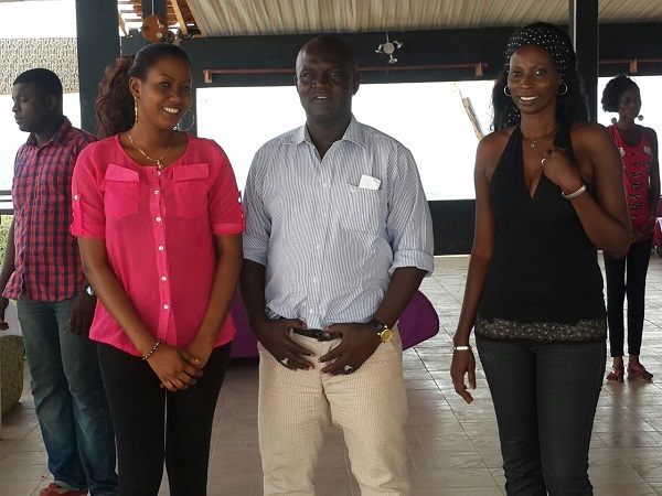 Images de l’inauguration du restaurant VIP Pizzeria, Lounge, Billard le Cote Ouest de Sakhir Kébé Images de l’inauguration du restaurant VIP Pizzeria, Lounge, Billard le Cote Ouest de Sakhir Kébé