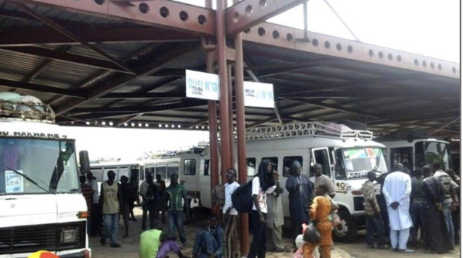 Un Somalien sème le trouble à la Gare des Baux maraîchers : Un policier tabassé Un Somalien sème le trouble à la Gare des Baux maraîchers : Un policier tabassé