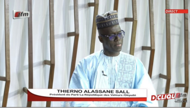 Thierno Alassane Sall : « Yewwi et Wallu ne parlent jamais du pétrole » Thierno Alassane Sall : « Yewwi et Wallu ne parlent jamais du pétrole »