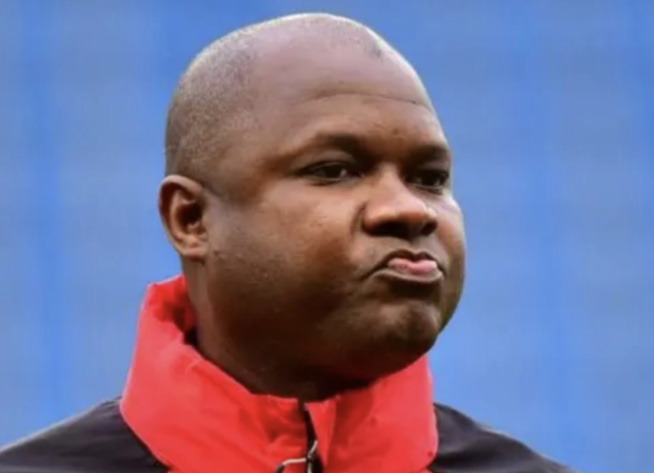 Menacé : Tony Sylva, ancien gardien des "Lions", traduit en justice sa belle-sœur Menacé : Tony Sylva, ancien gardien des "Lions", traduit en justice sa belle-sœur