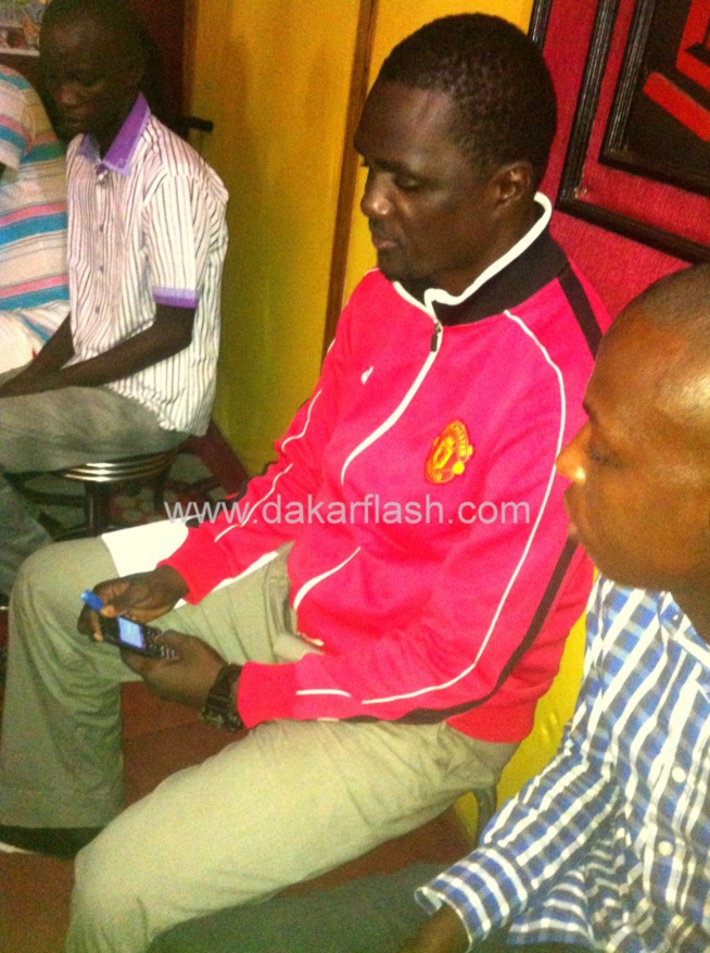 Tournage du clip « Le monde sans Ebola » avec Fata, Déesse Major, Rosso, Pacotile… Tournage du clip « Le monde sans Ebola » avec Fata, Déesse Major, Rosso, Pacotile…