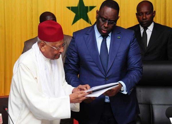 Macky Sall désavoue Amadou Makhtar Mbow et Cie Macky Sall désavoue Amadou Makhtar Mbow et Cie